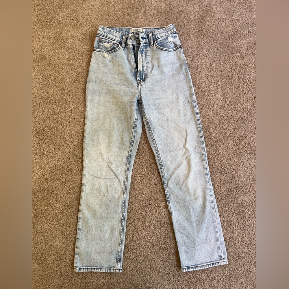 Abercrombie & Fitch Light Wash Skinny Jeans